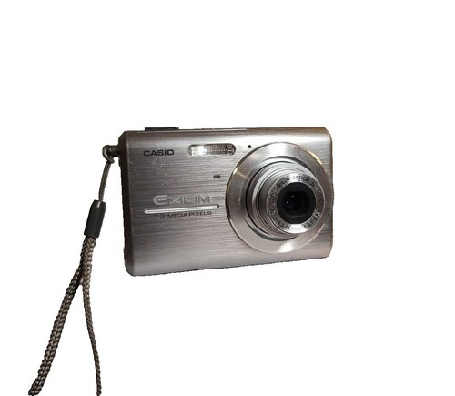 Casio EXILIM EX-Z75 7.2MP Digital Camera | eBay