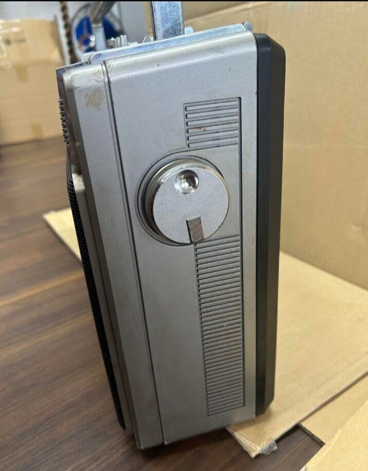 SHARP GF-505ST 1979 Vintage Boombox AM/FM Cassette tested Working