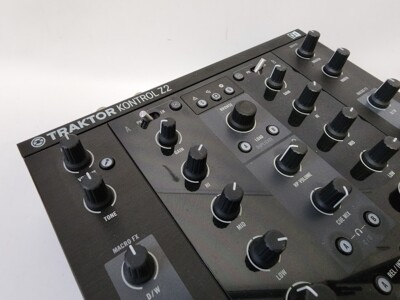 Native Instruments Traktor Kontrol Z2 DJ Mixer | eBay