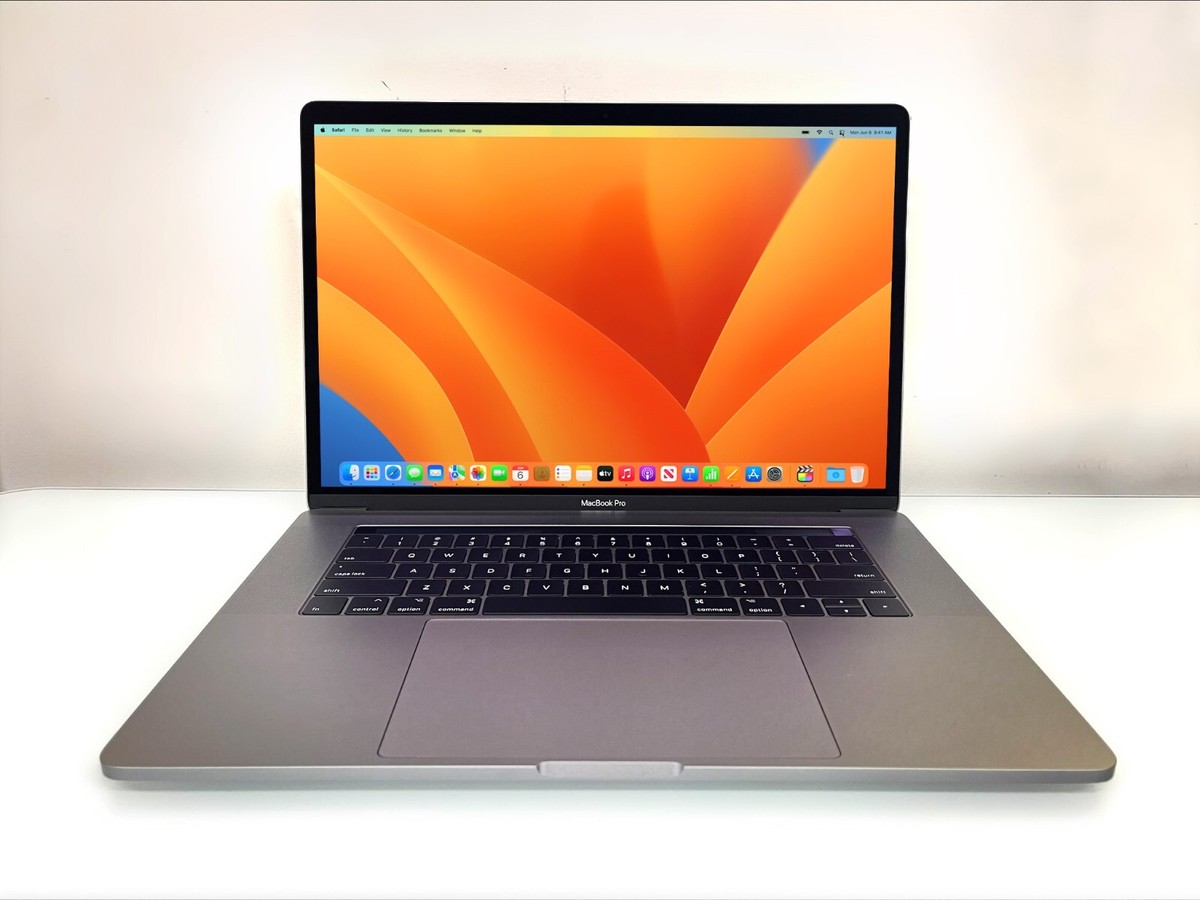 MacBook Pro 15in Touchbar - Core i7 512GB SSD 16GB RAM Radeon 560X