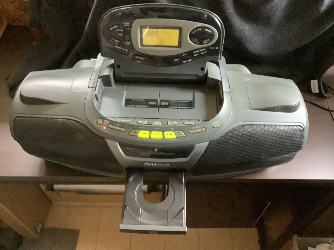 Panasonic RX-ED90 CD player, radio, cassette deck Operation