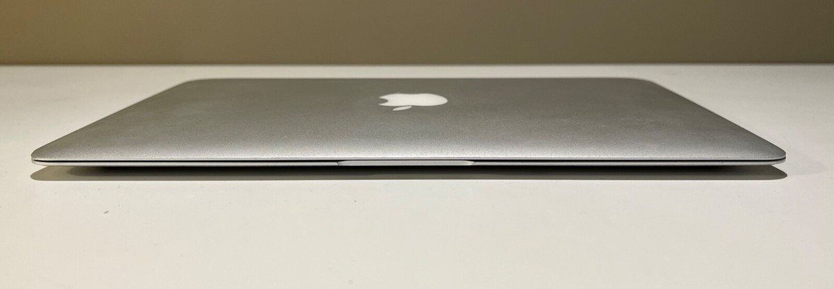 Apple MacBook Air 11