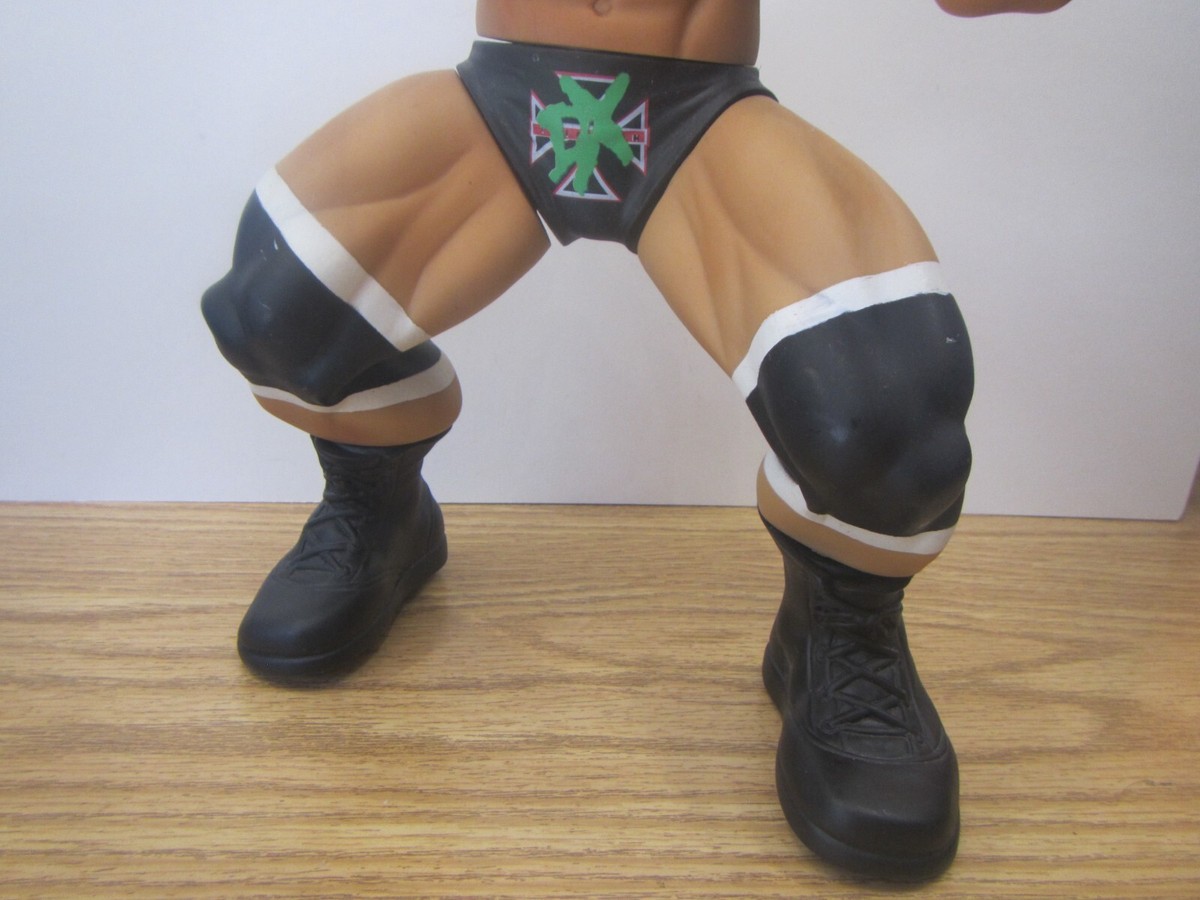 2005 WWE Ring Giants HHH DX Triple H Movable Wrester 14
