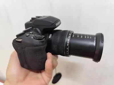 FujiFilm FinePix HS35 EXR 30x Zoom 16MP Digital Camera -95%NEW