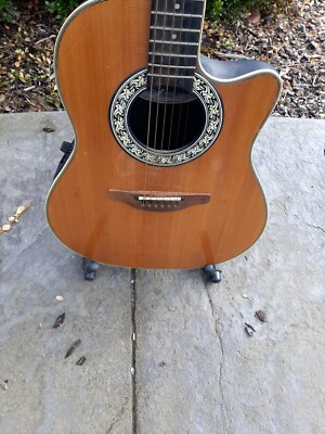 ovation acoustic electric guitar 1861 Balladeer. USA MADE No Case