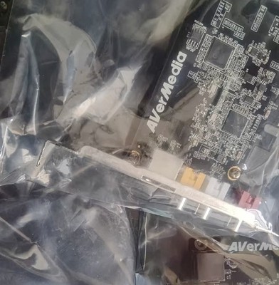 1PC Video Card PCIe Video Card Supports AV/S Terminal Input C725B