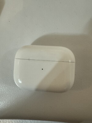 Apple AirPods Pro (1st Generation) w/ MagSafe Charging Case | eBay