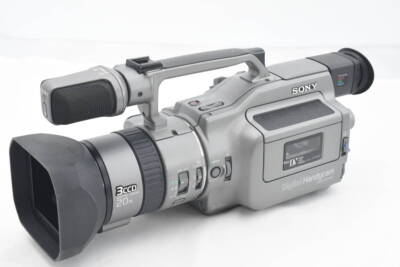 Sony DCR-VX1000 Digital Handycam Video Camera MiniDV Color Silver