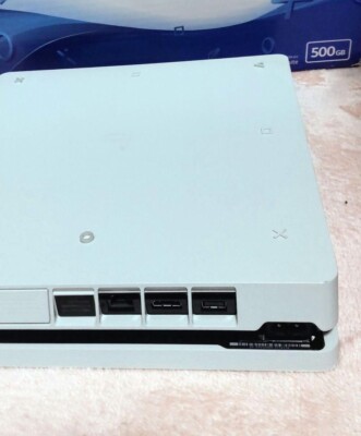 Sony PlayStation 4 PS4 CUH-2200A Slim Glacier White Game Console