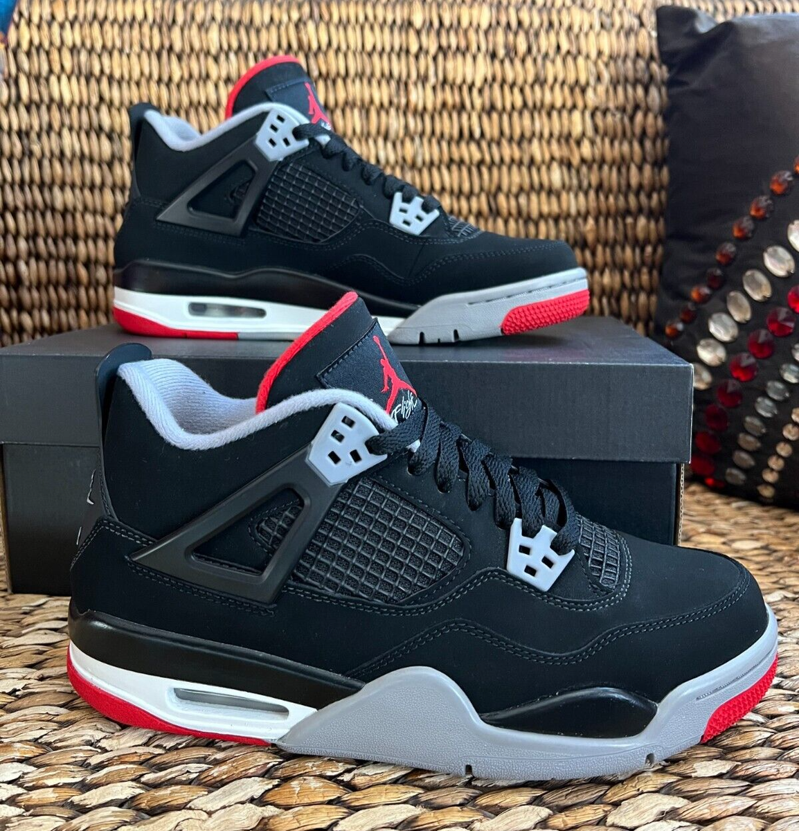Air Jordan 4 Retro OG GS Bred 2019 Black Cement 2019 Size 7 / 8.5