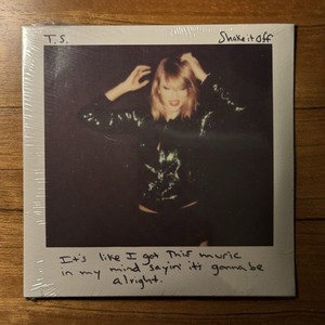 Taylor Swift Shake It Off | eBay