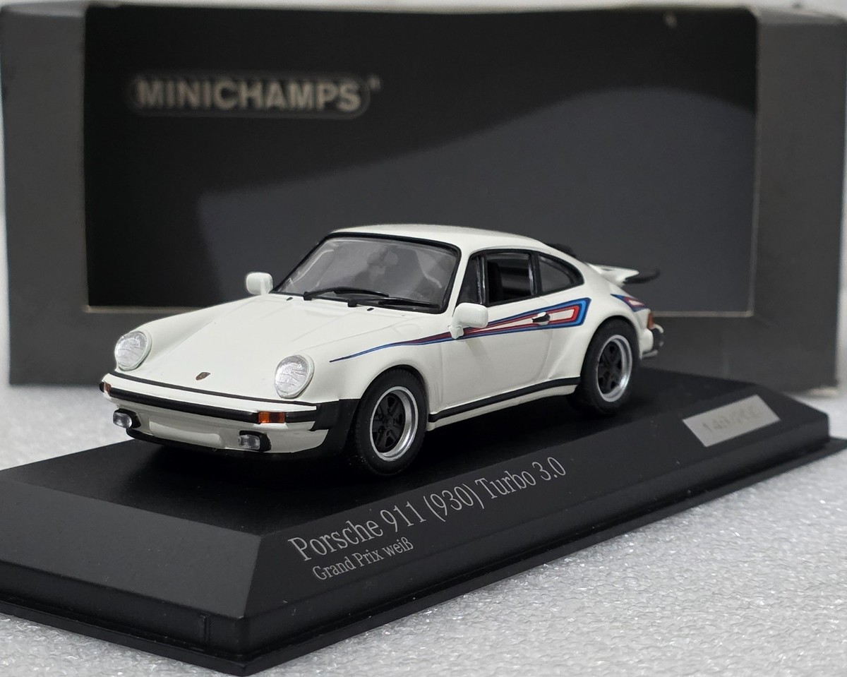 Porsche 911 (930) Turbo 3.0 Grand Prix White 1:43 Minichamps CA