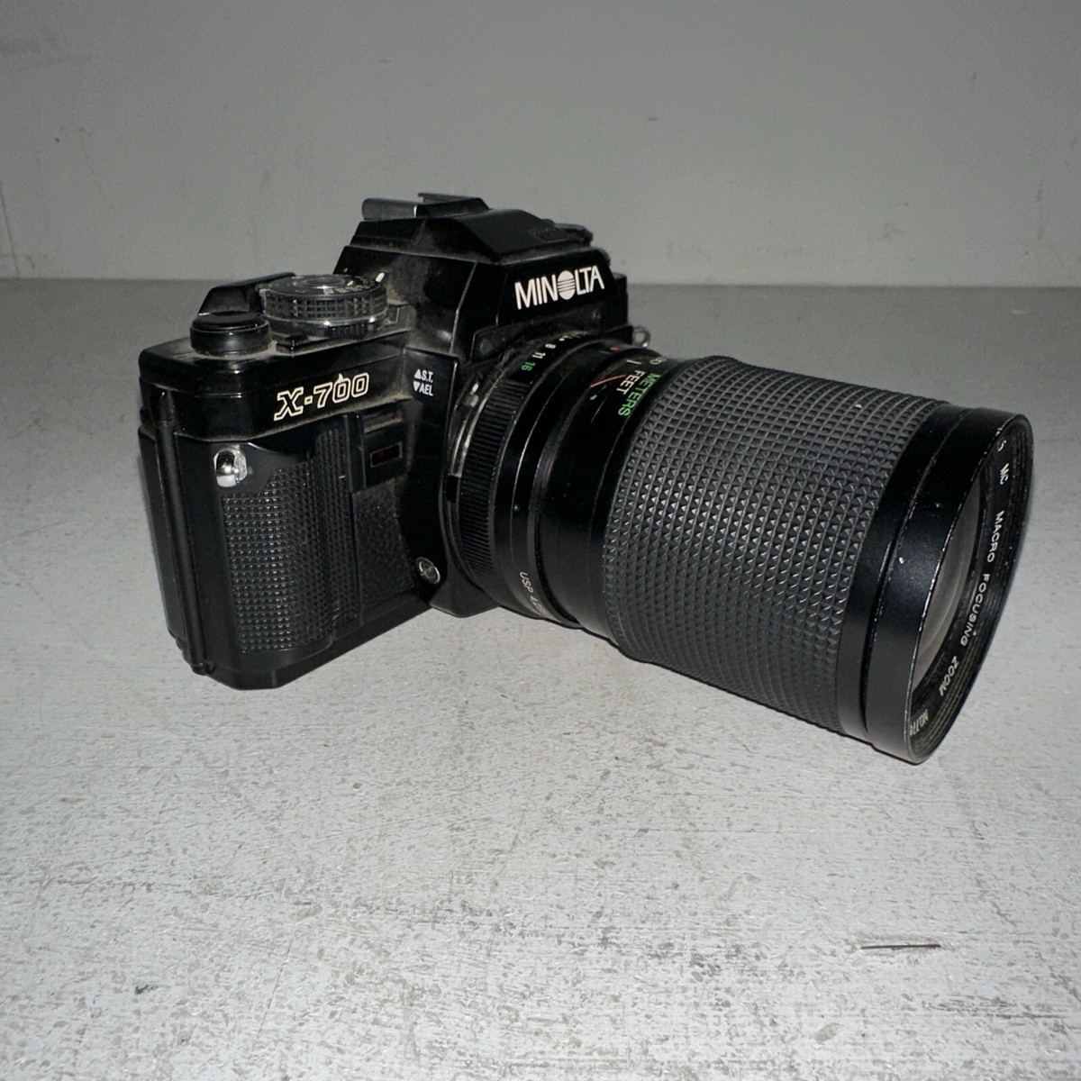 Minolta X-700 35mm film camera with 28-85 mm | eBay