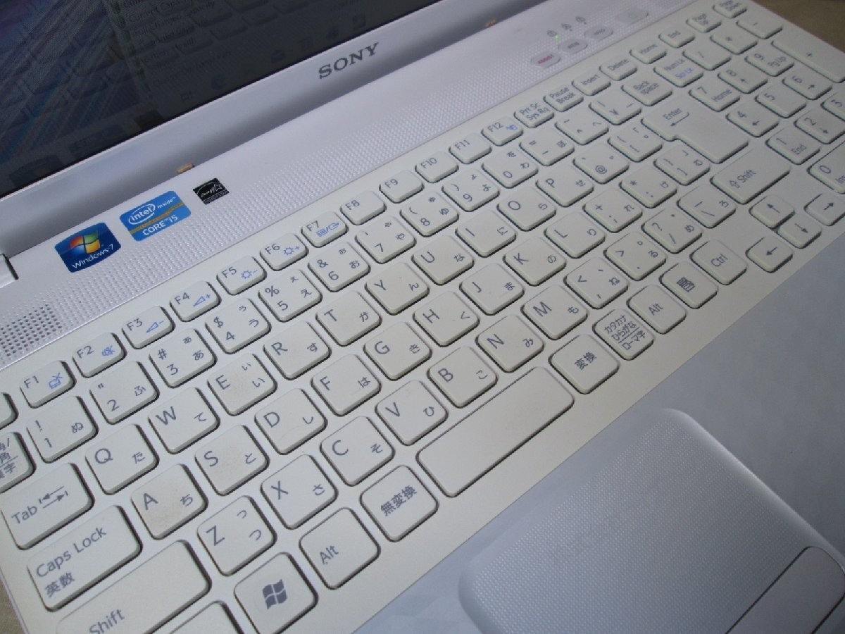 Sony Vaio VPCEH38FJ/W Core i5-2450M HDD 500GB RAM 8GB 15.5 Inch