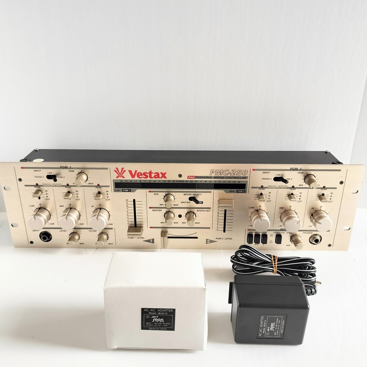 Vestax PMC-250 Vestax PMC-250 ロータリー DJミキサー DJ 機器