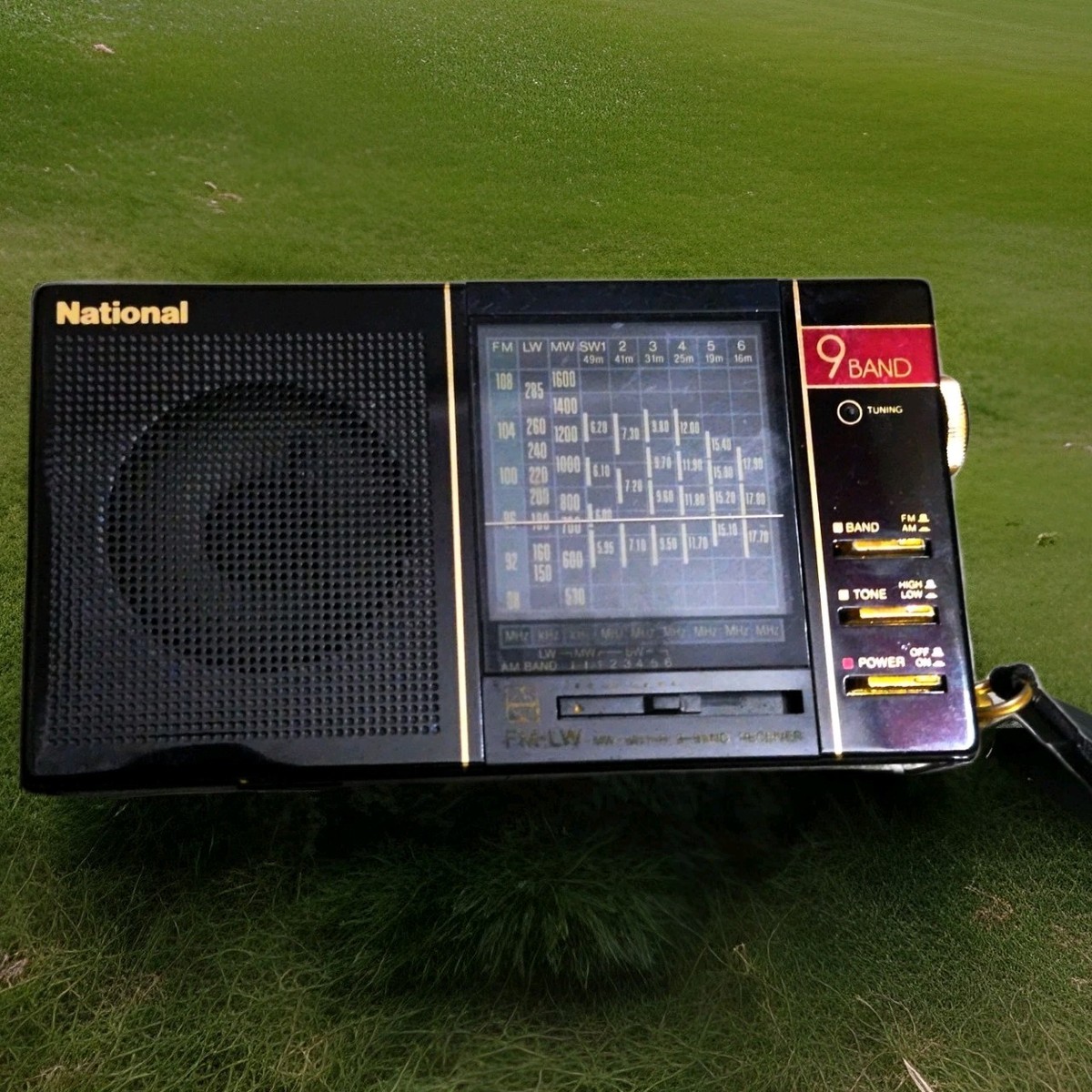 National Panasonic RF-9L Multi-Band Radio FM LW MW SW1 - Working