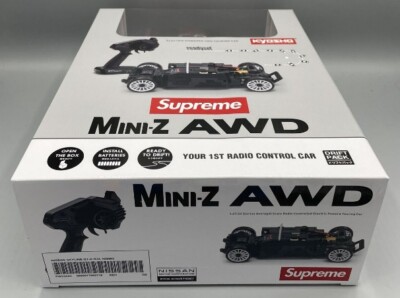 Supreme/Kyosho Mini-Z • Nissan Skyline R33 • RC Readyset • Cross