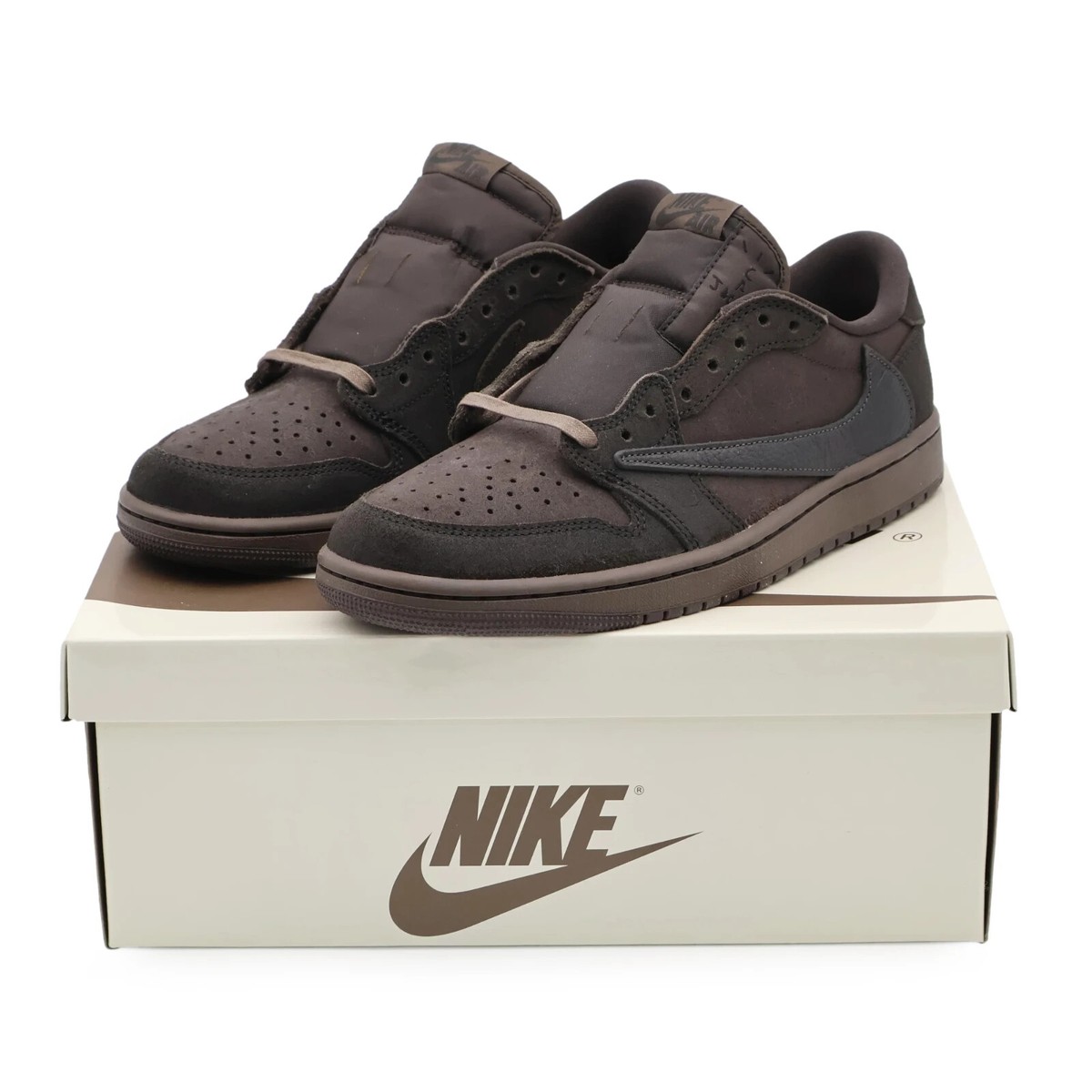 DM7866-202 Travis Scott Nike Air Jordan 1 Low OG SP Velvet Brown