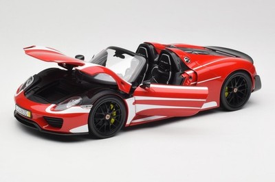 110062442 Porsche 918 Spyder Weissach Package Red & White Stripes