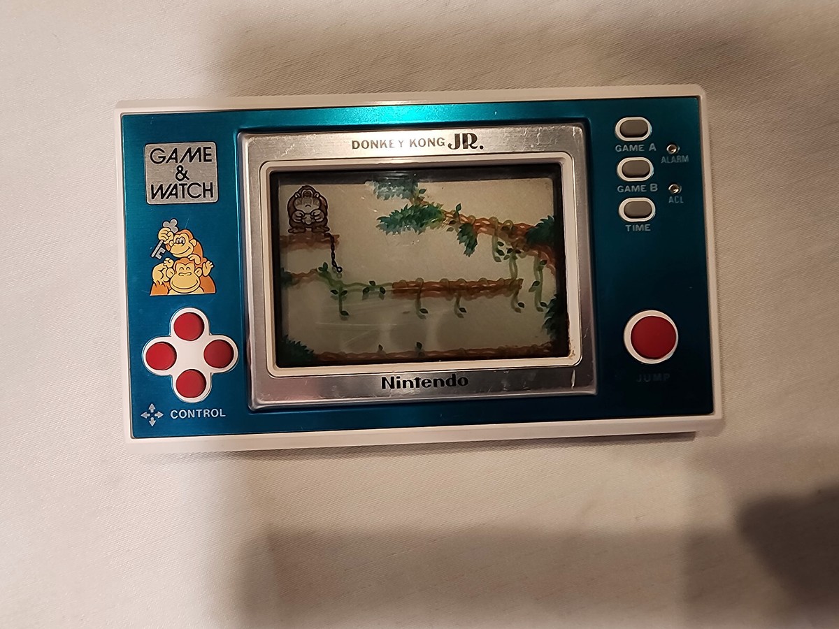 Nintendo Game & Watch Donkey Kong Jr. DJ-101 Handheld Console 1982