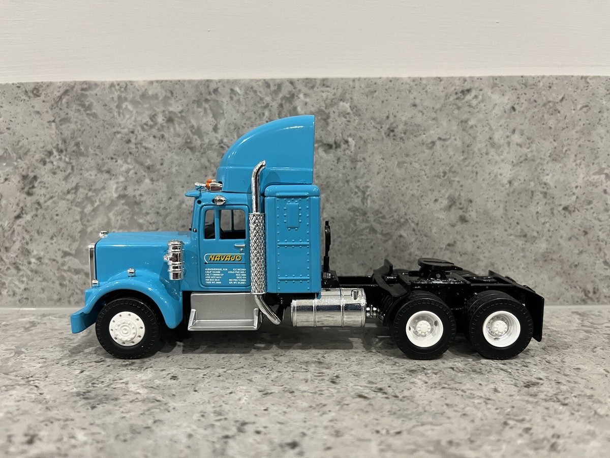 Corgi - Kenworth W925 Tractor Unit Only - 55802 - H/Haulage - 1:50