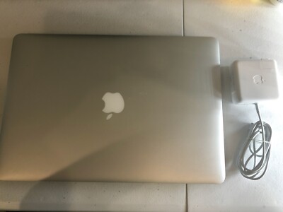 Apple MacBook Pro A1398 15
