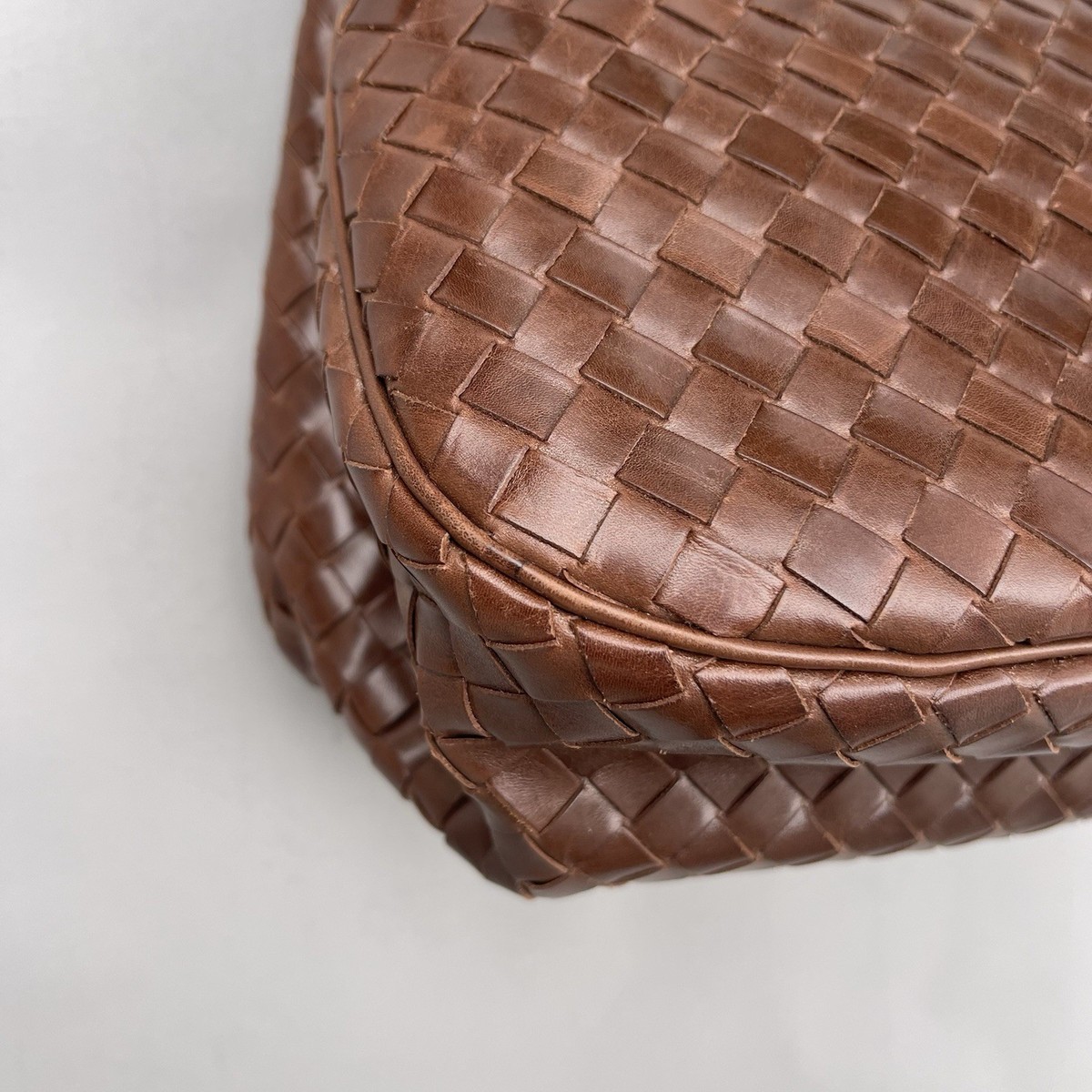 Bottega Veneta intrecciato Brown Leather Woven Top Handle Bag | eBay