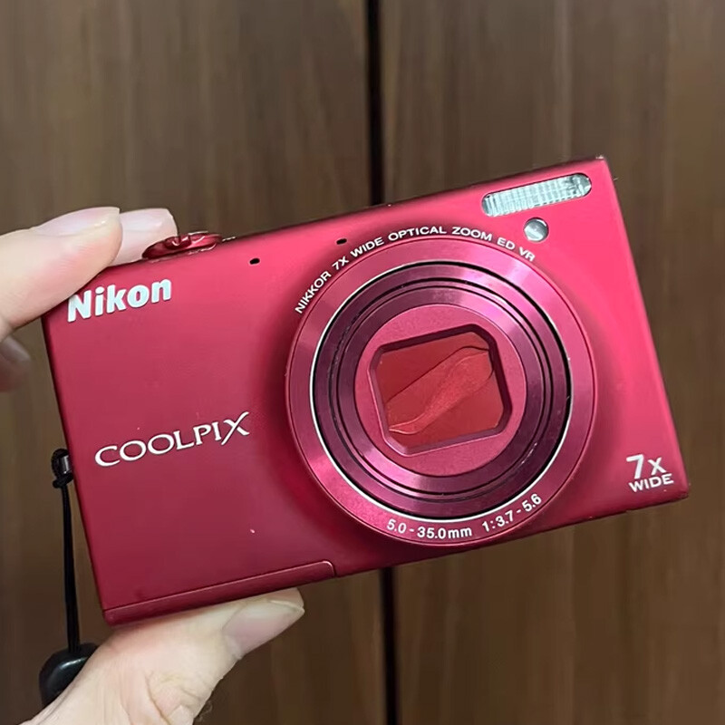 Nikon COOLPIX S6100 Red 16.0MP 7x Optical Zoom Digital Camera
