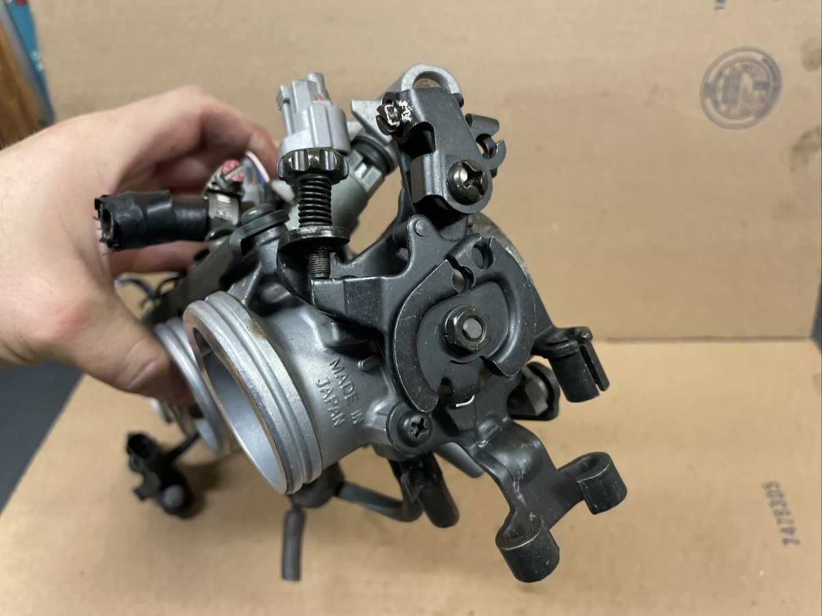 2003 Kawasaki Ninja ZX12R Throttle bodies and injectors #102622 | eBay