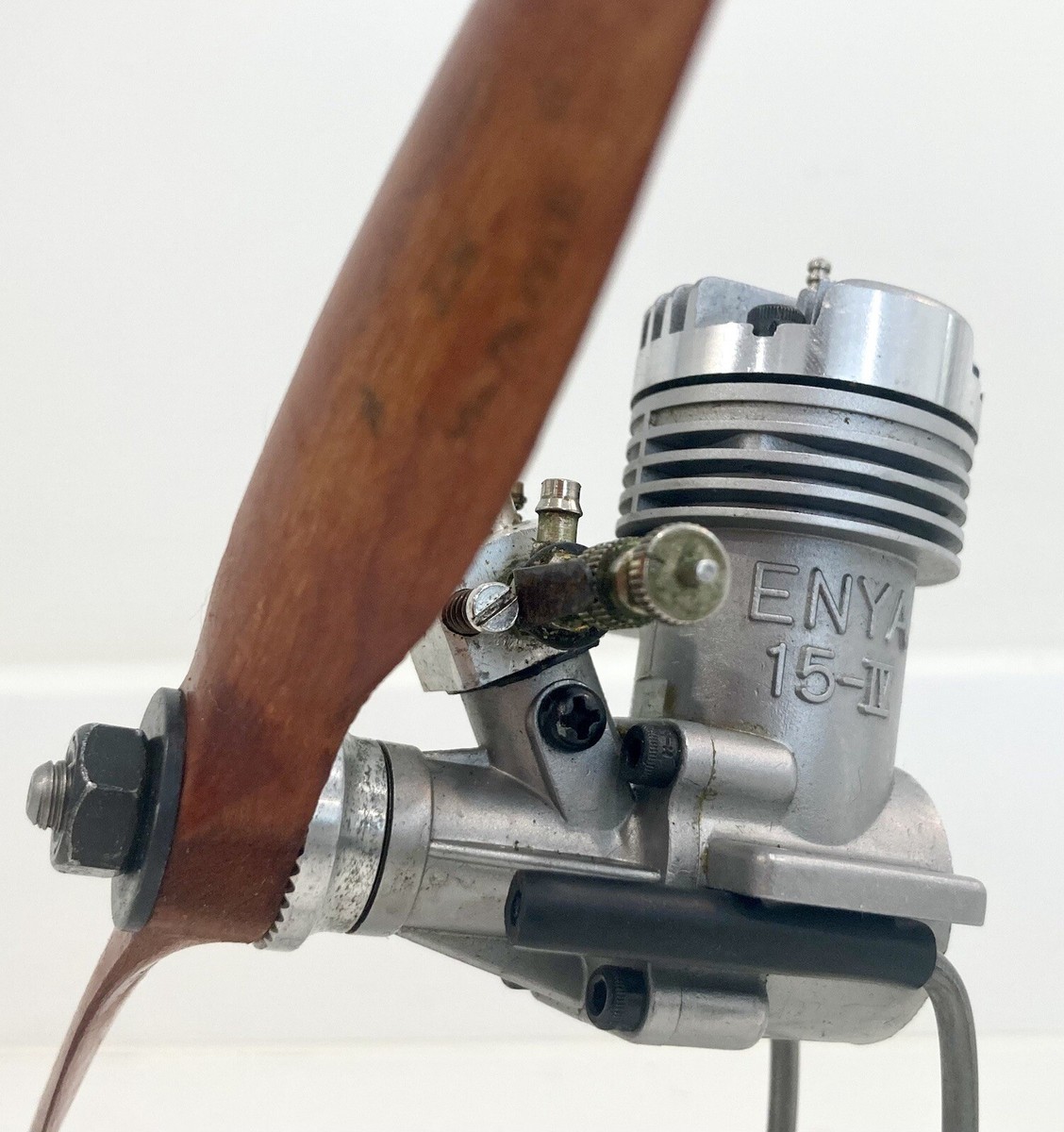 Enya 15-IV Model 3304 RC Nitro Engine W/ Prop, Glow Plug, Valve