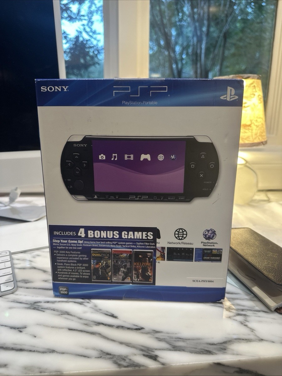 Sony PSP-3000 Launch Edition 64MB Piano Black Handheld System for