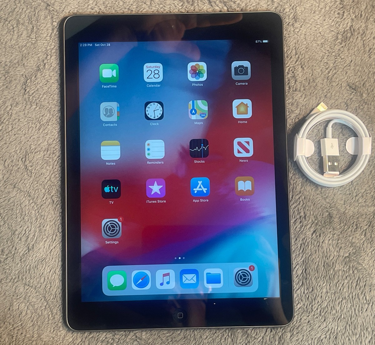 Apple iPad Air (1st Generation) - Space Gray 64GB WI-FI - A1474