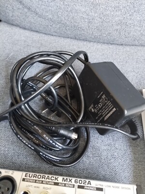 BEHRINGER MX602A ミキサー【純正アダプター付】 BEHRINGER MX602A