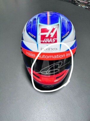 Haas F1 Romain Grosjean 1/2 helmet with autograph collection