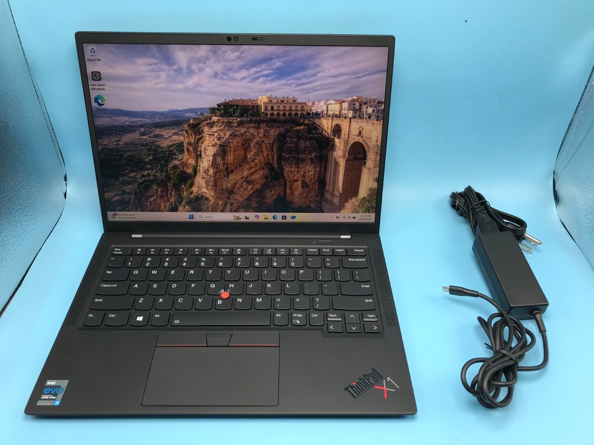ThinkPad X1 Carbon Gen9 i7/16G/タッチ/LTE