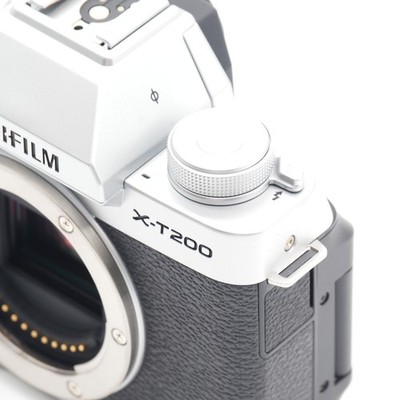 USED Excellent+++] Fujifilm X-T200 Mirrorless Camera Lens Kit