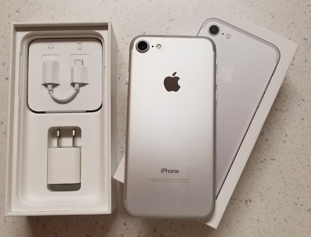 Apple iPhone 8 - 64 GB - Silver (Straight Talk) for sale online | eBay