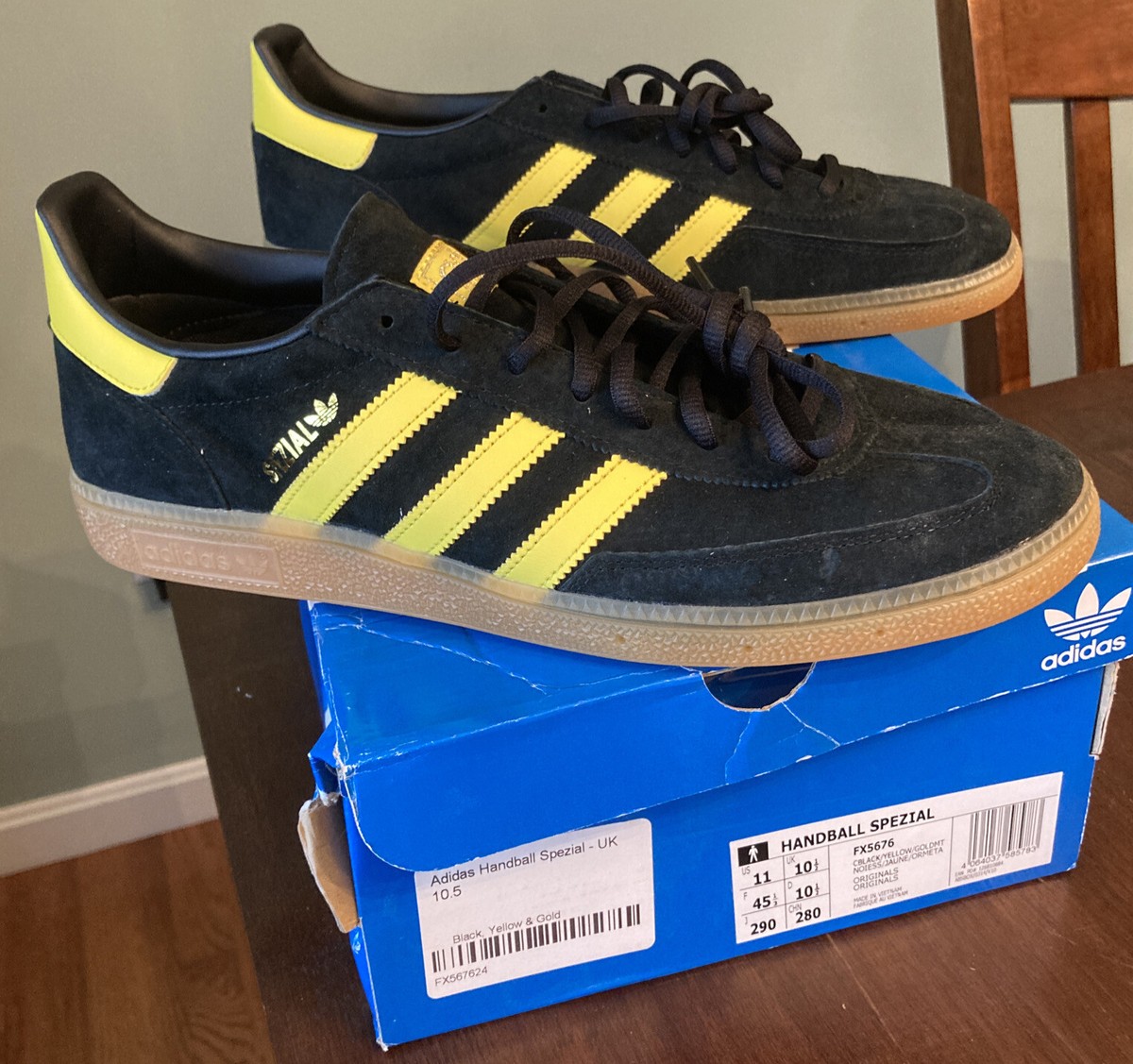 Adidas Spezial Handball FX5676 Size US 11. New Damaged Box. Yellow