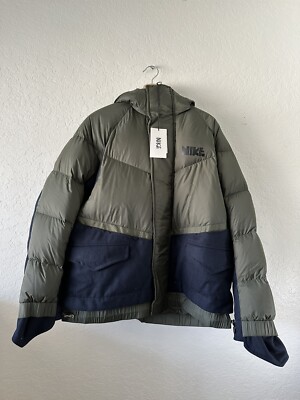 NIKE x SACAI Men Parka CT3269-010 Size medium NIKELAB Down Jacket