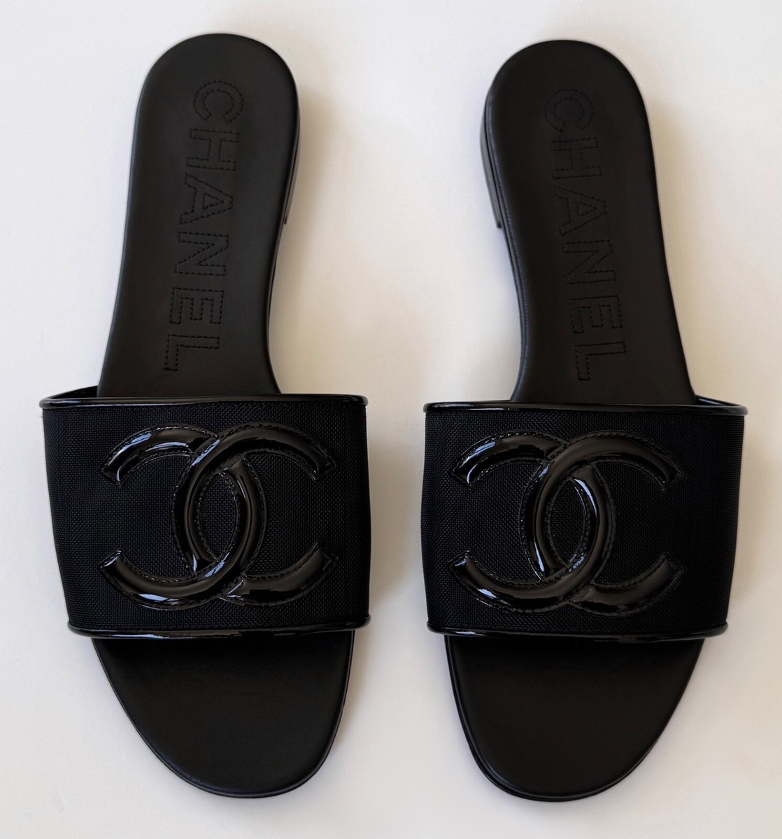 NEW 23P CHANEL BLACK MESH LEATHER CC LOGO MULES SLIDES FLATS