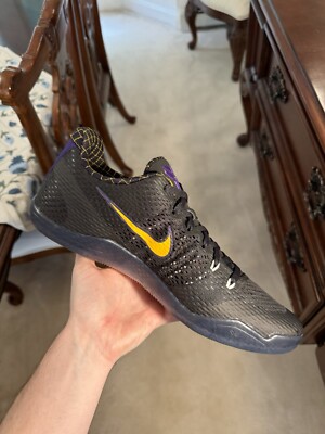 Nike Kobe 11 XI Low Carpe Diem 2016 Black Purple Size 13 Sneakers