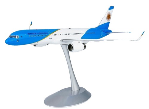 ANA Trading Boeing 767300ER Model aircraft 1/200 | eBay