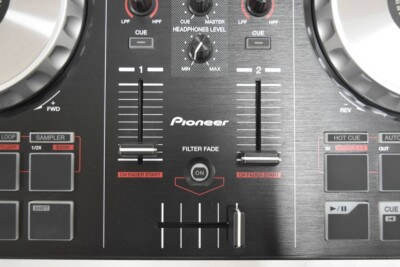 Pioneer DJ DDJ-SB Black Serato DJ Controller USB Powered - No