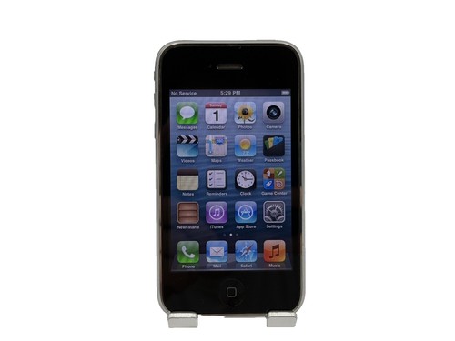 IPHONE 3GS 32GB WHITE VERY RARE FACTORY SEALED & FACTORY UNLOCKED