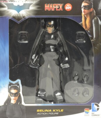 MEDICOM TOYS MAFEX DC COMICS THE DARK KNIGHT 009 SELINA KYLE