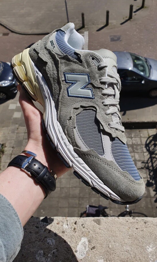 New Balance 2002R “Protection Pack” Mirage Grey Mens Size 7