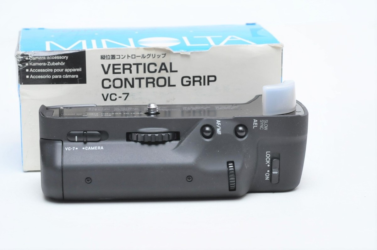 Minolta VC-7 Vertical Control Grip for α-7 a-7 35mm Film SLR