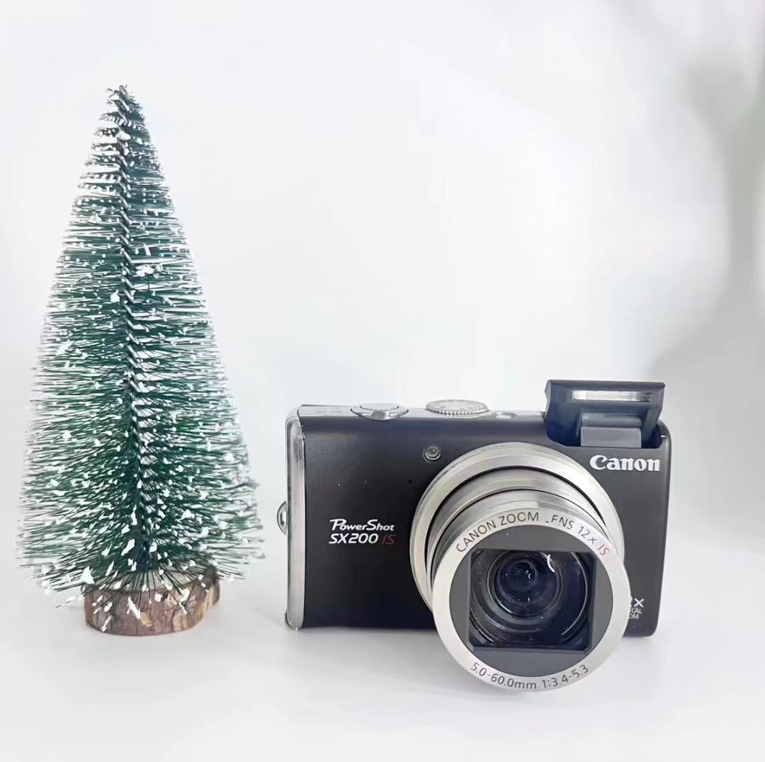 Black Canon PowerShot SX200 lS 12.1MP 12x Optical Zoom CCD Digital