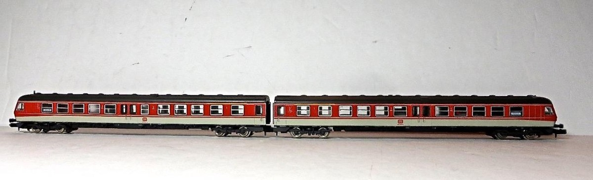 N Scale Fleischmann Piccolo Set 7430 & Extra Car 7432 Handsome