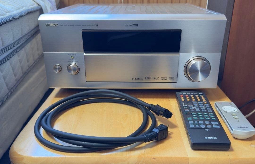 Yamaha DSP-Z9 High-End Audio Video Receiver Premium Home Theater